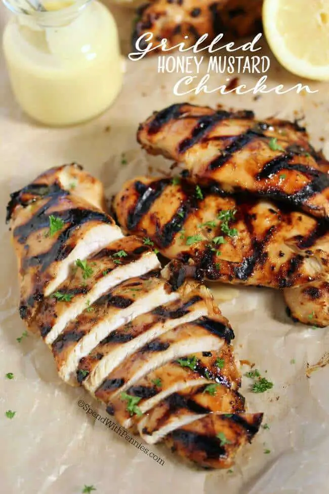 10+ Chicken Recipes Your Family Will Love #ChickenRecipes #HealthyDinners #LilliesandLashes