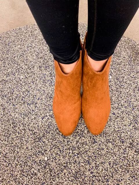 faux-suede-booties-try-on-session