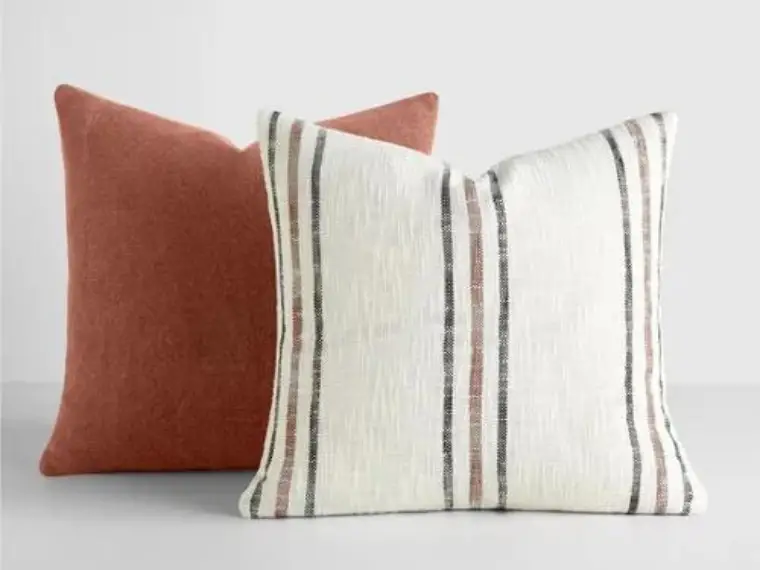 pottery-barn pumpkin-pillow-dupe